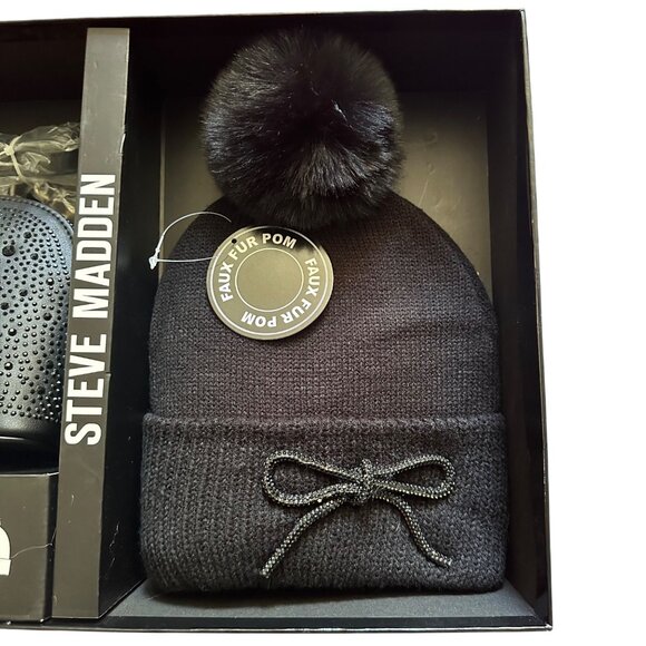 Steve Madden 2 Piece Gift Set With Faux Fur Pom Hat & Rhinestone Crossbody Bag - Picture 4 of 6